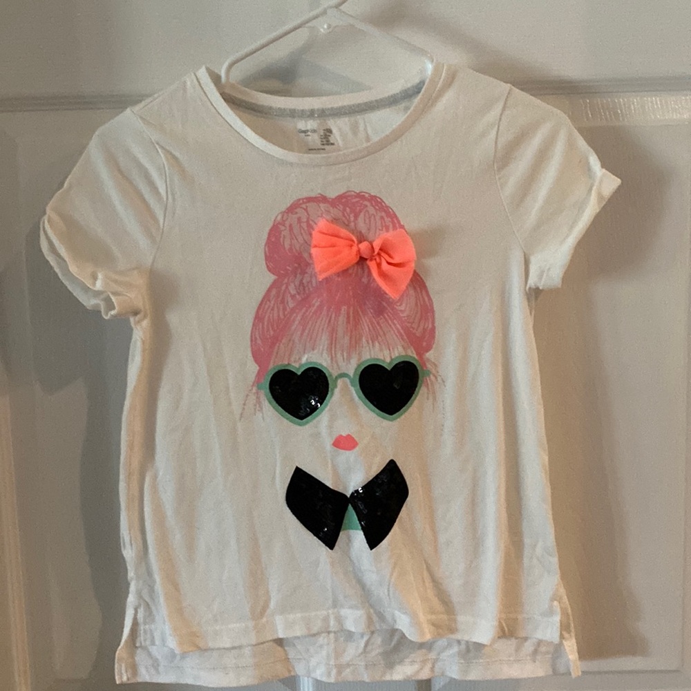 Graphic t shirt